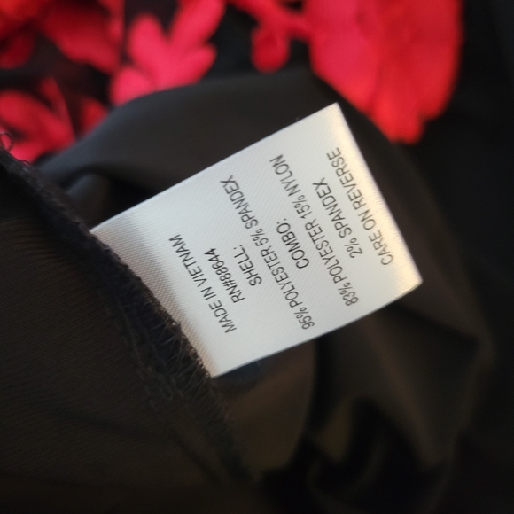 NWT! JM JOHN MEYER RED/BLACK LACE OVERLAY DRESS - Picture 13 of 16